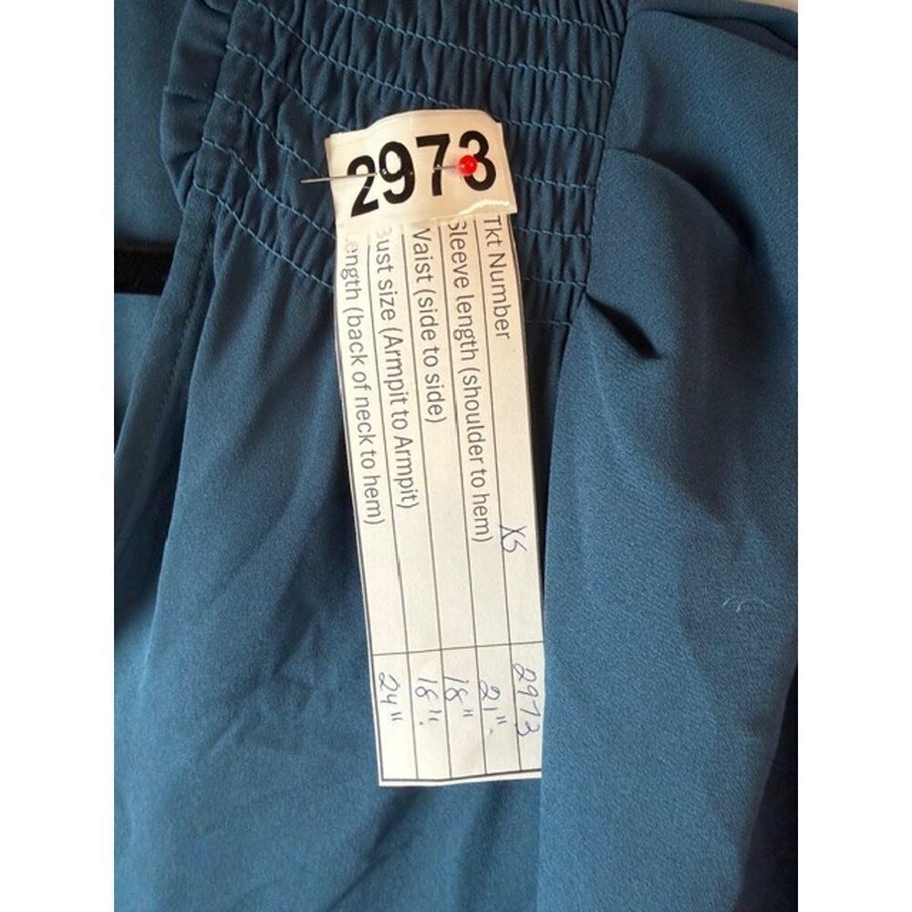 T Tahari Aegean Blue Blouse NWT Size X Small 3/4 shirred sleeve and shoulders - Picture 6 of 6